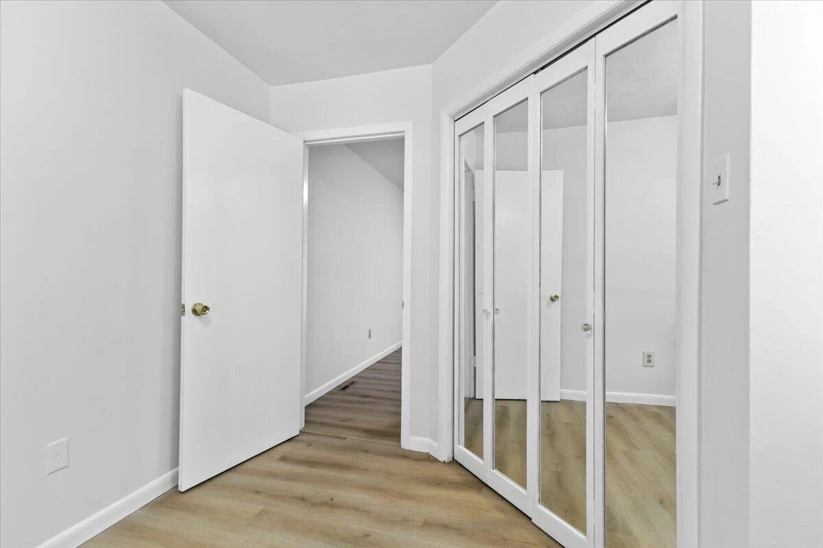 3131 Green Ridge RD - Photo 11