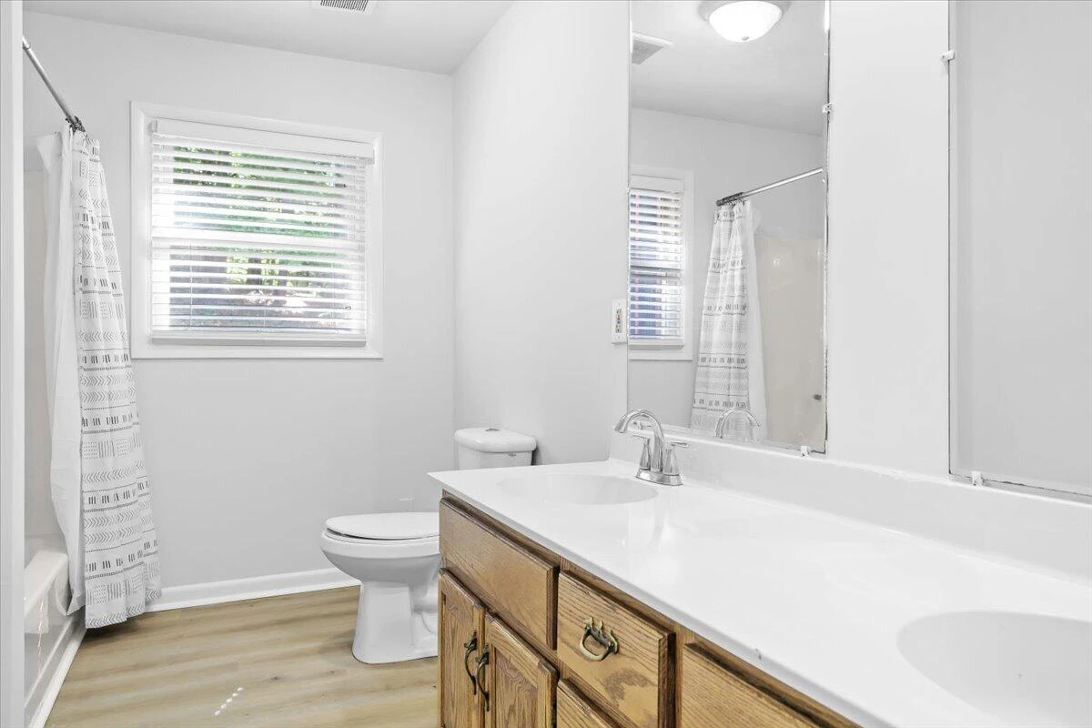 3131 Green Ridge RD - Photo 13