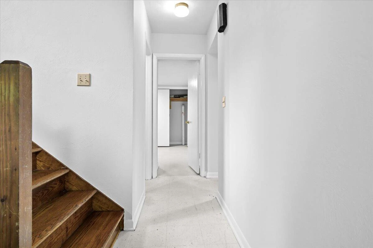 3131 Green Ridge RD - Photo 16