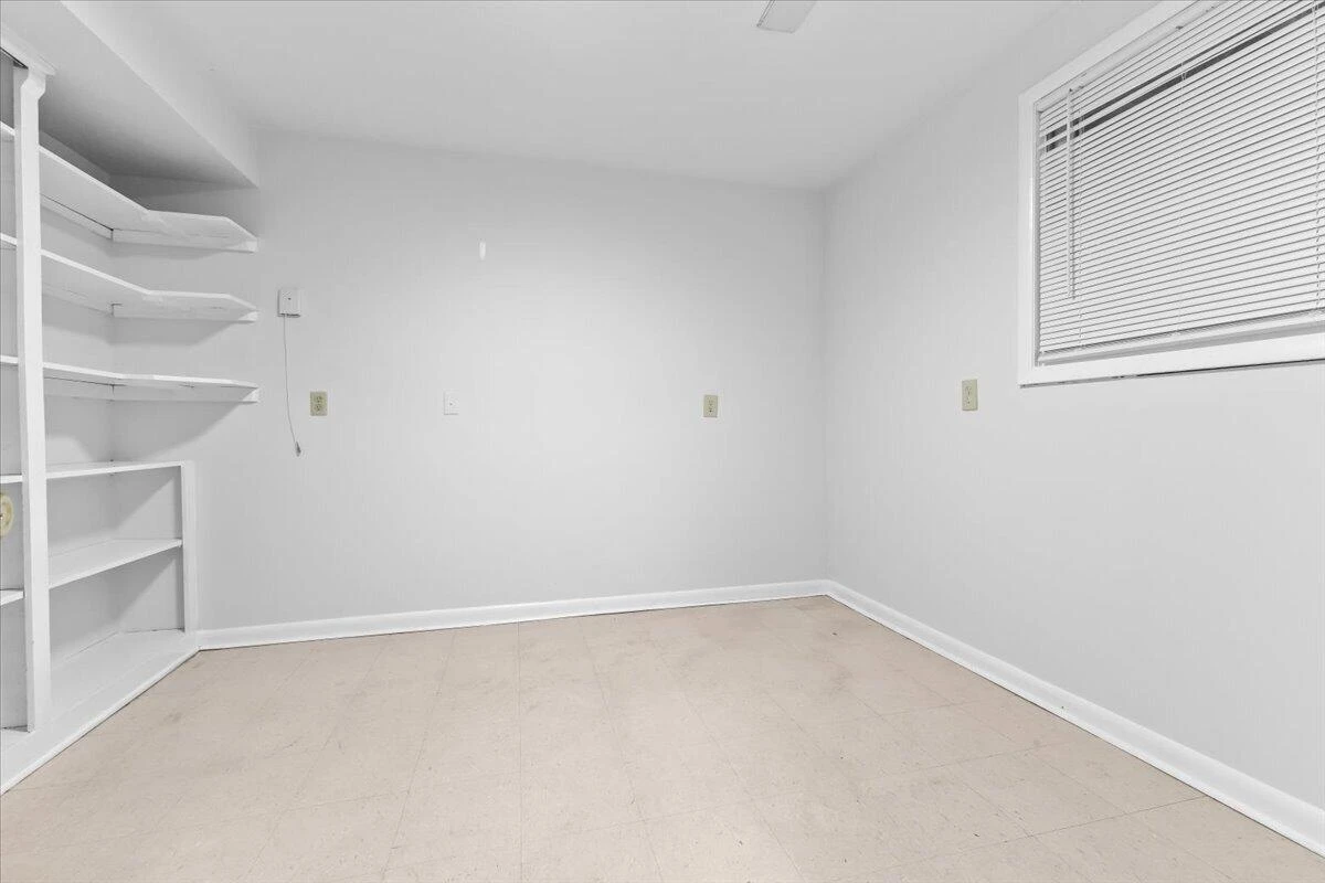 3131 Green Ridge RD - Photo 21