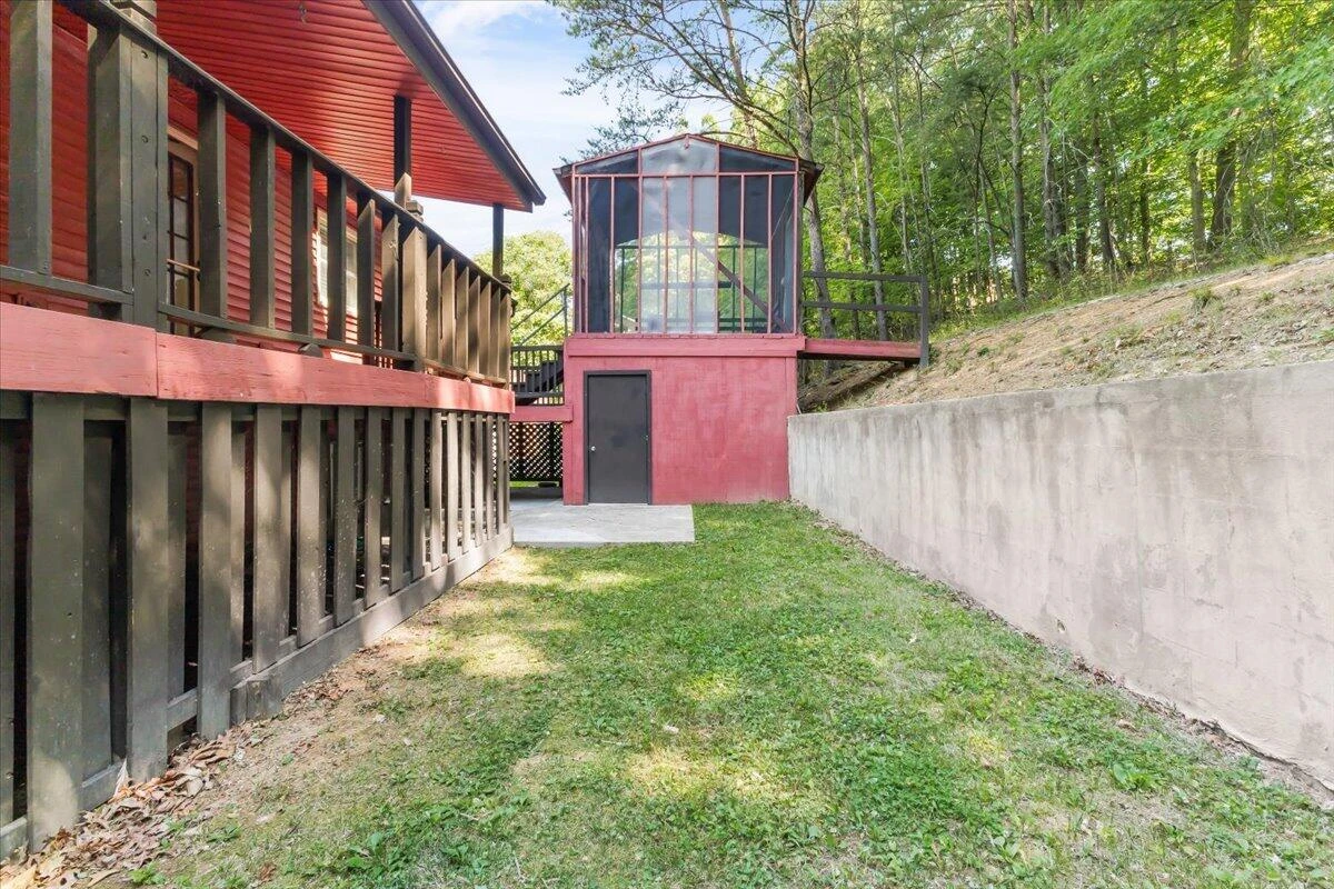 3131 Green Ridge RD - Photo 29