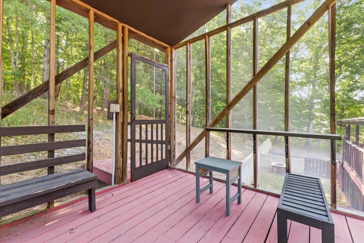 3131 Green Ridge RD - Photo 32