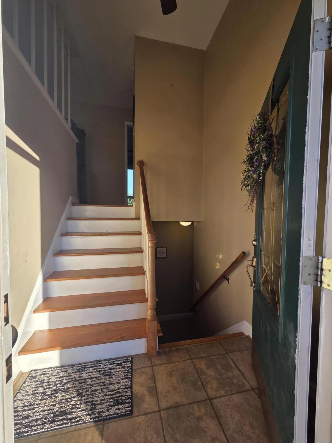1055 Broadhill DR - Photo 5