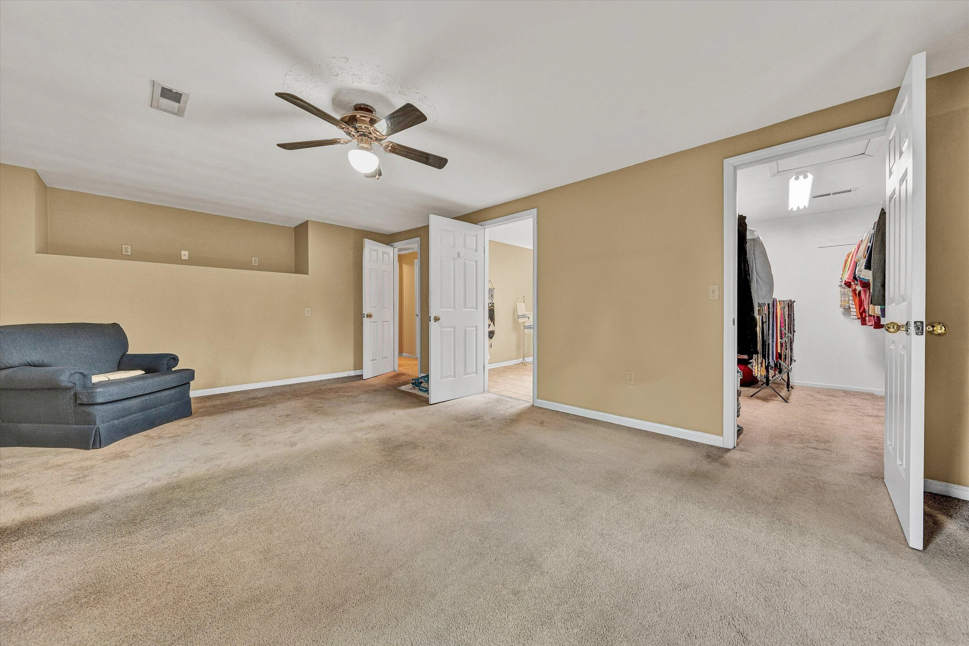 511 Walnut ST - Photo 14