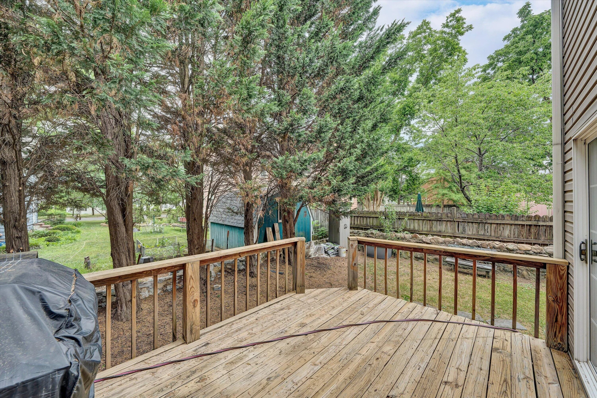 511 Walnut ST - Photo 24