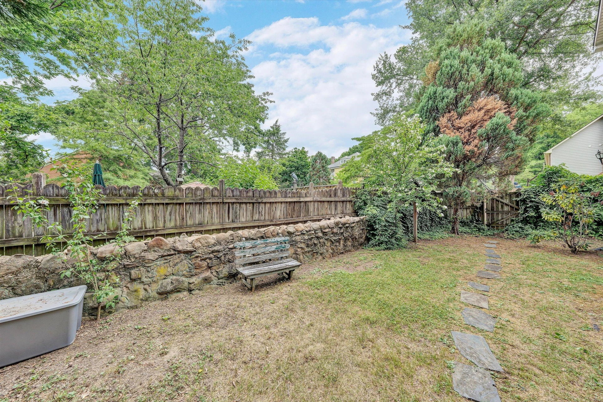 511 Walnut ST - Photo 25