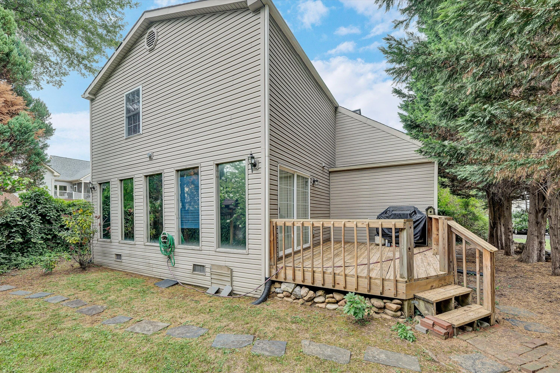 511 Walnut ST - Photo 27