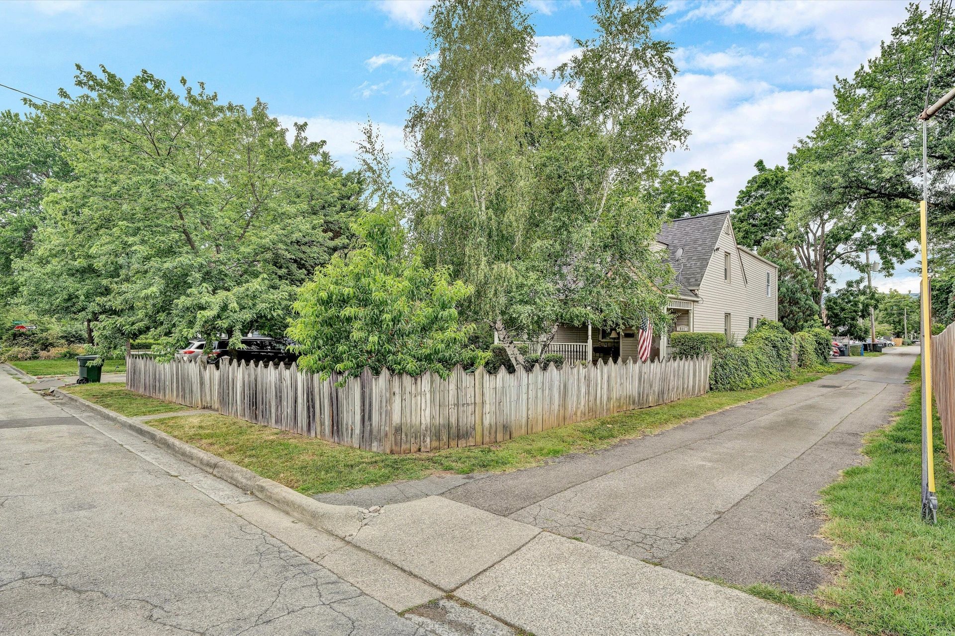 511 Walnut ST - Photo 33