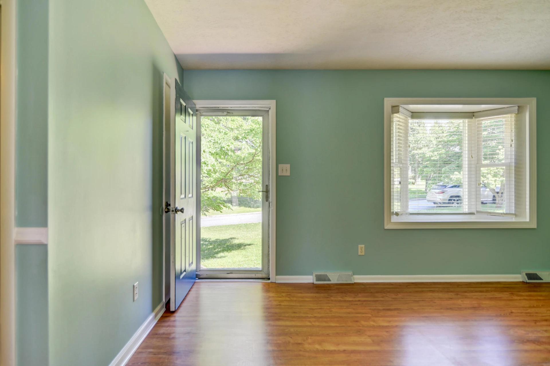 6255 Narragansett DR - Photo 2