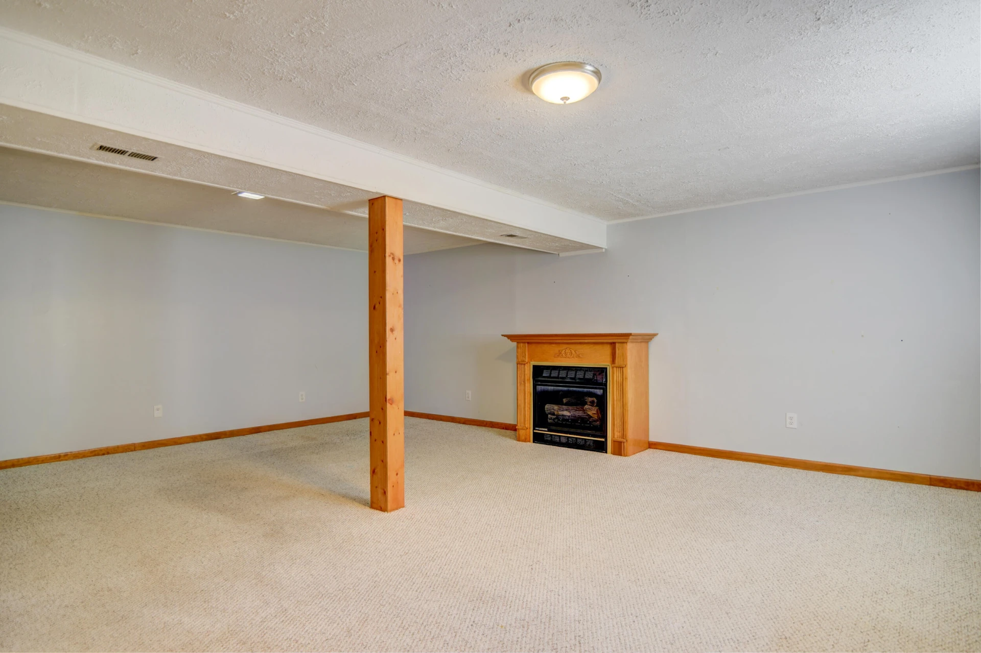 6255 Narragansett DR - Photo 24