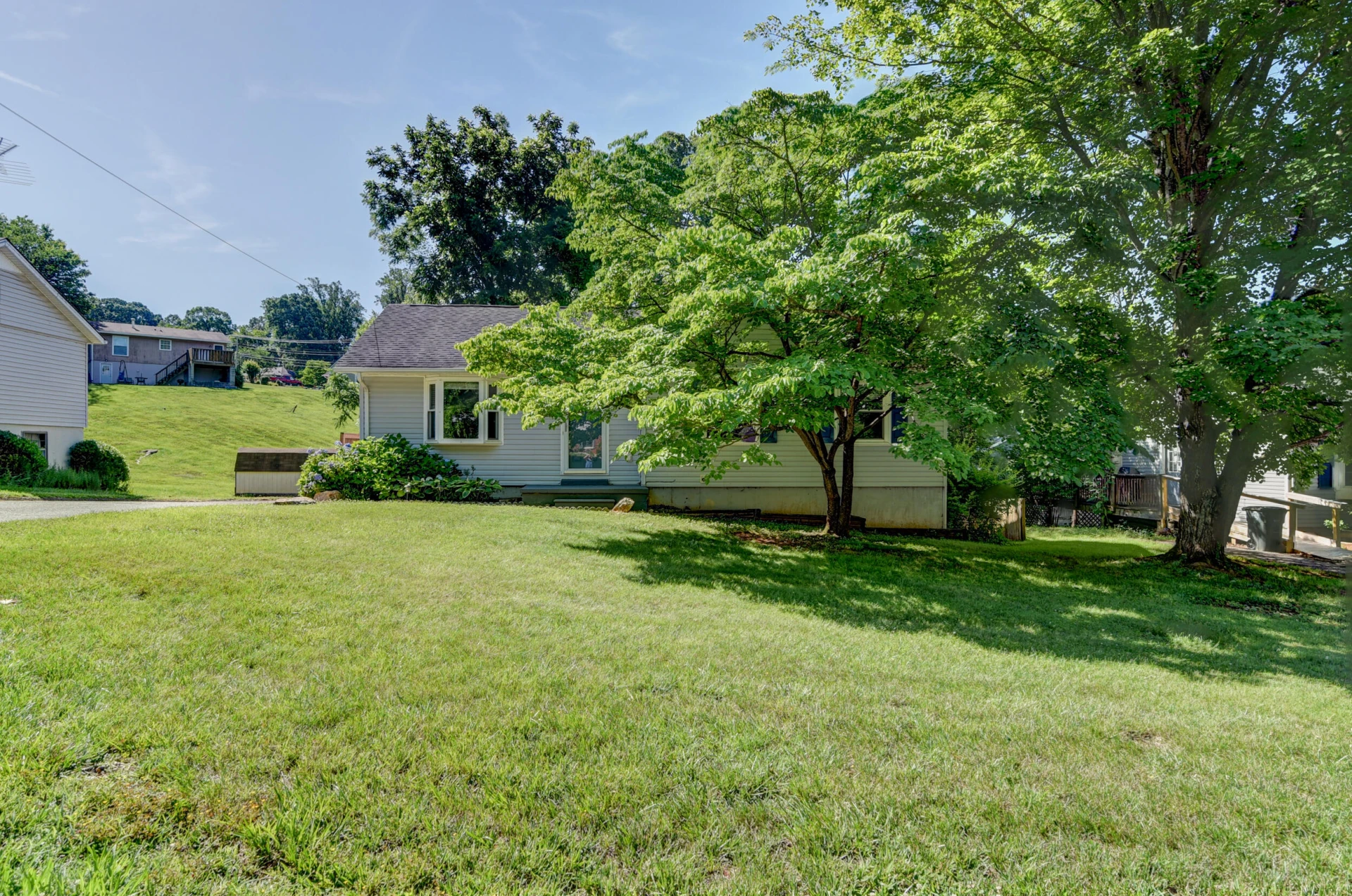 6255 Narragansett DR - Photo 37