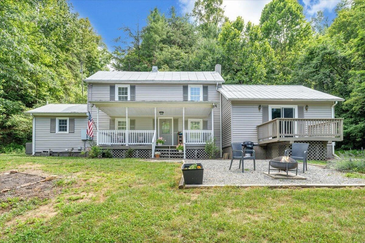 2852 Bethlehem RD - Photo 31