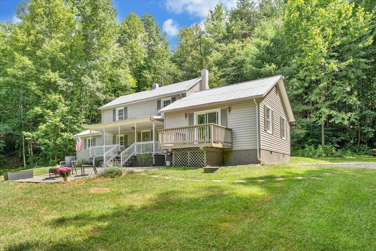 2852 Bethlehem RD - Photo 34