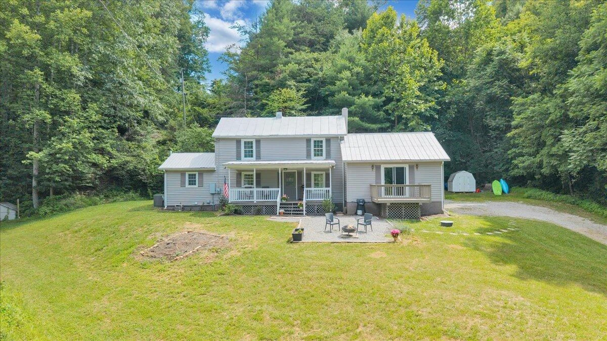 2852 Bethlehem RD - Photo 42