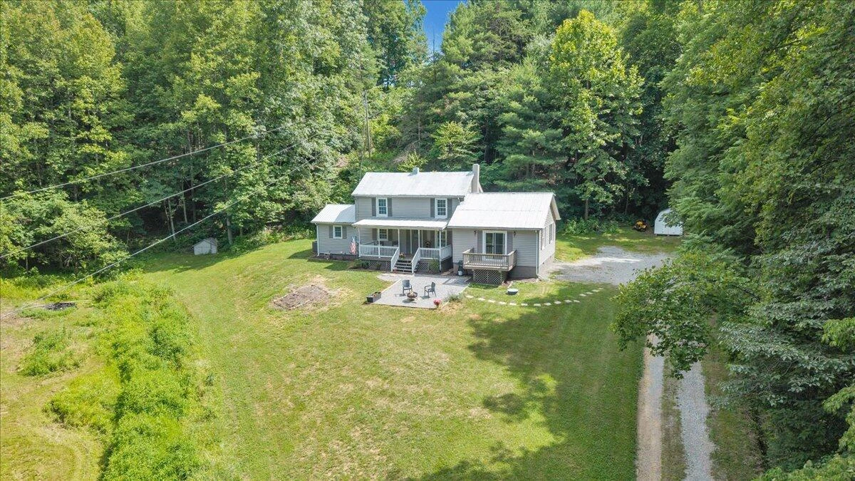 2852 Bethlehem RD - Photo 46