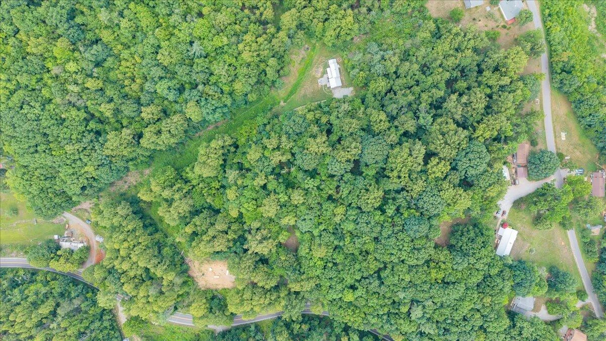 2852 Bethlehem RD - Photo 50