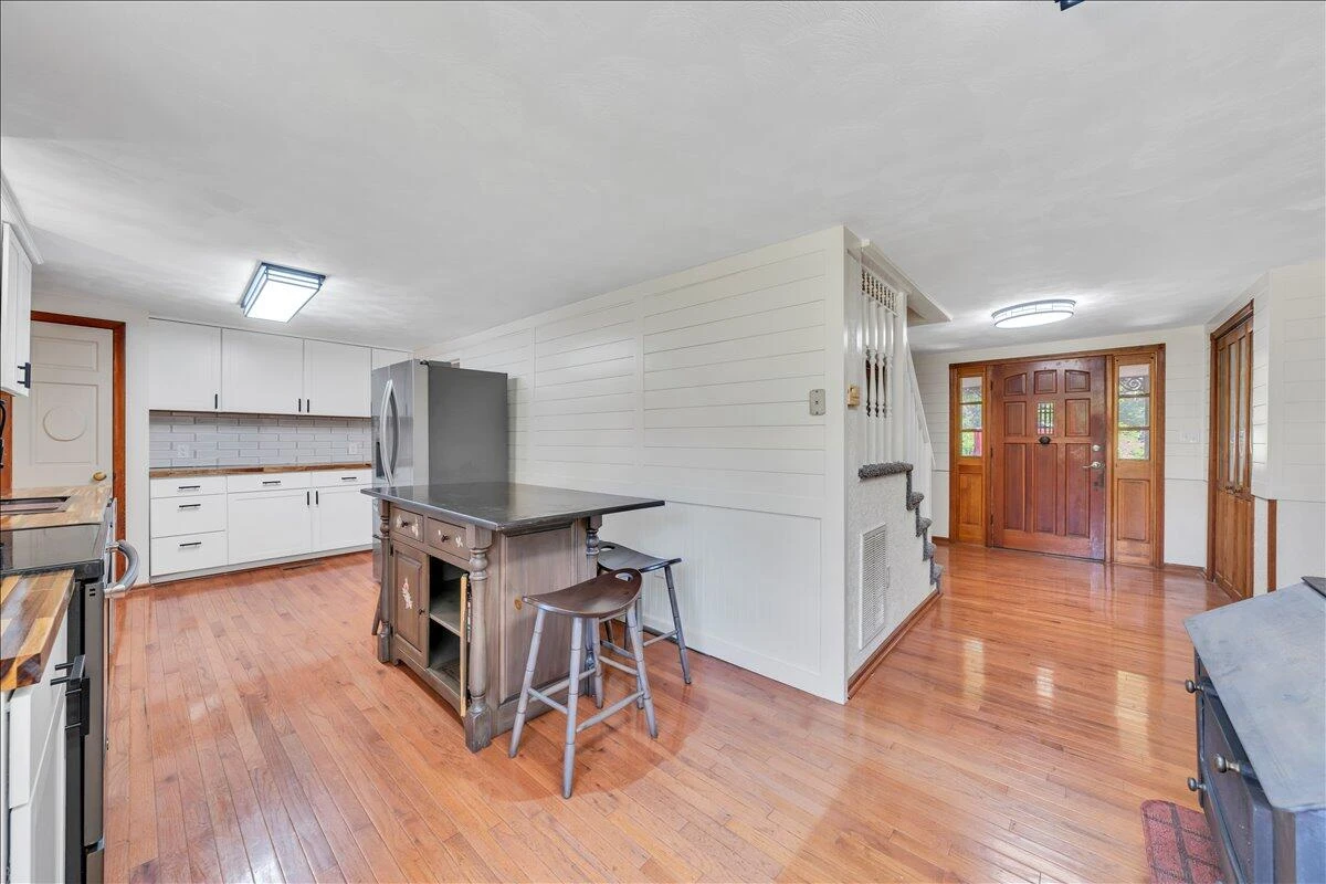41 Oriskany Square - Photo 13