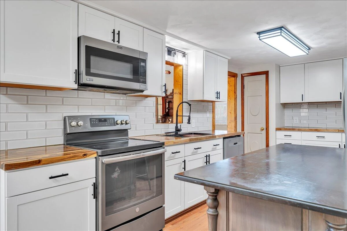 41 Oriskany Square - Photo 15