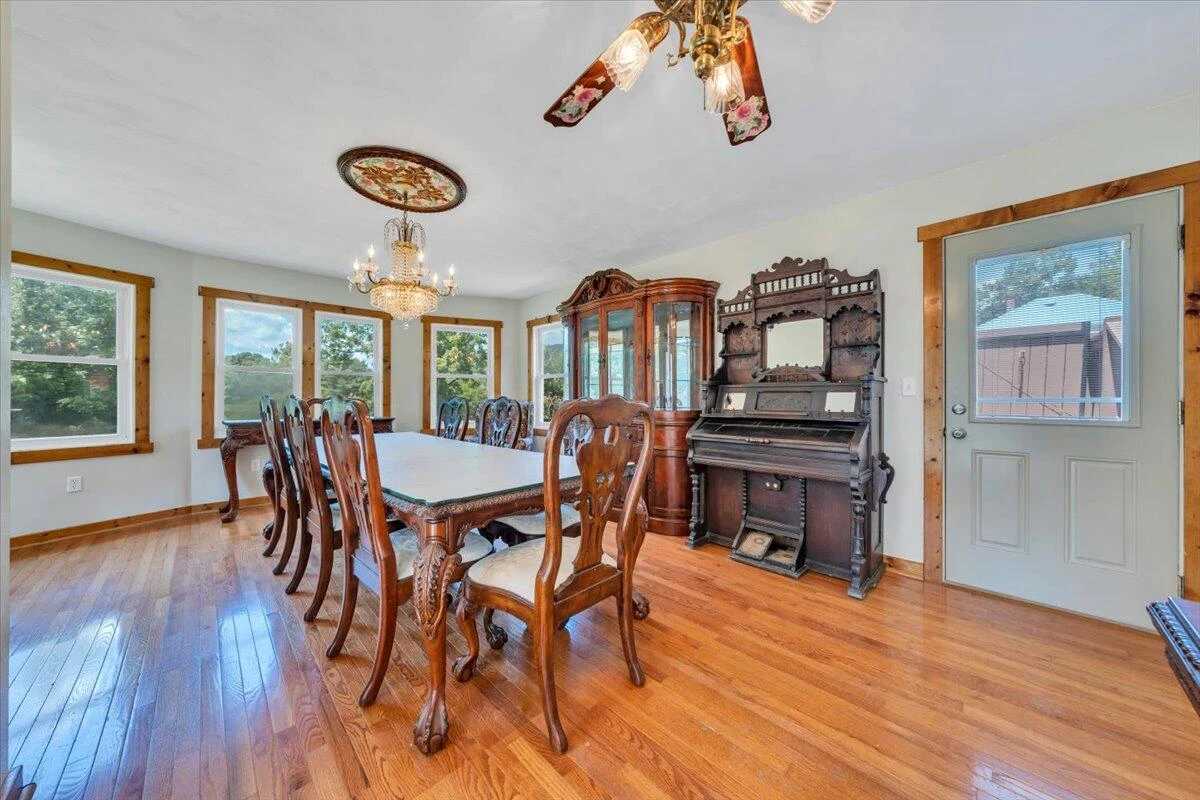 41 Oriskany Square - Photo 22