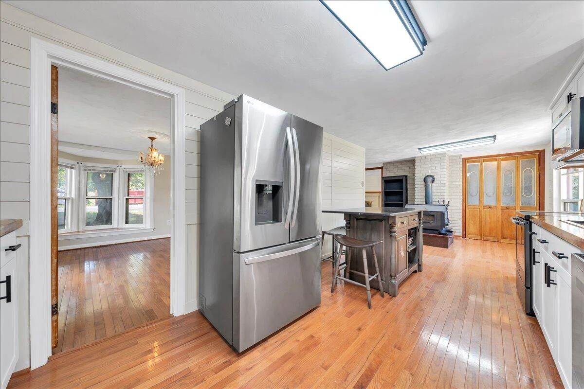 41 Oriskany Square - Photo 24