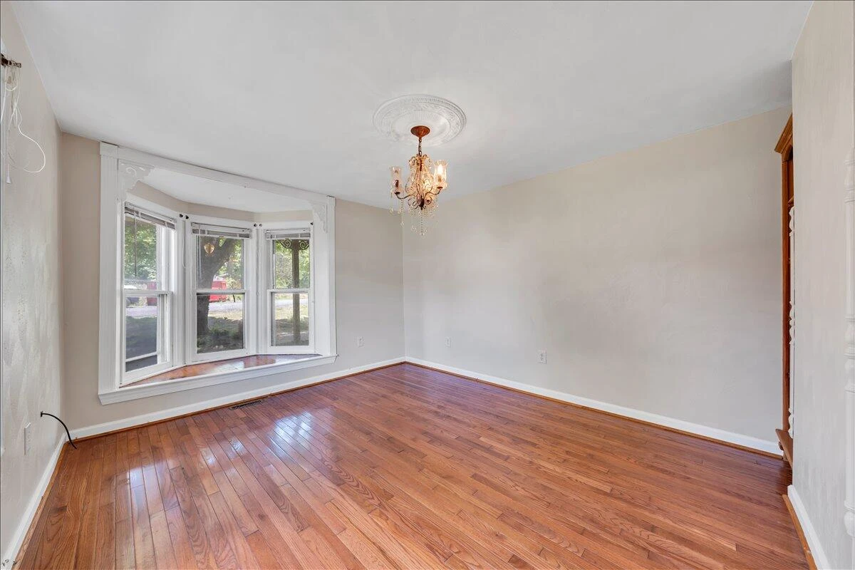 41 Oriskany Square - Photo 25