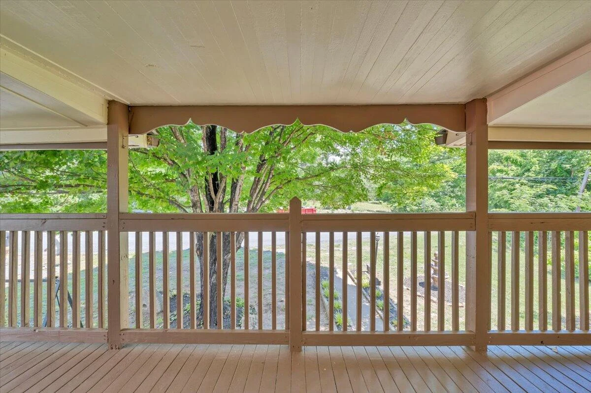 41 Oriskany Square - Photo 36