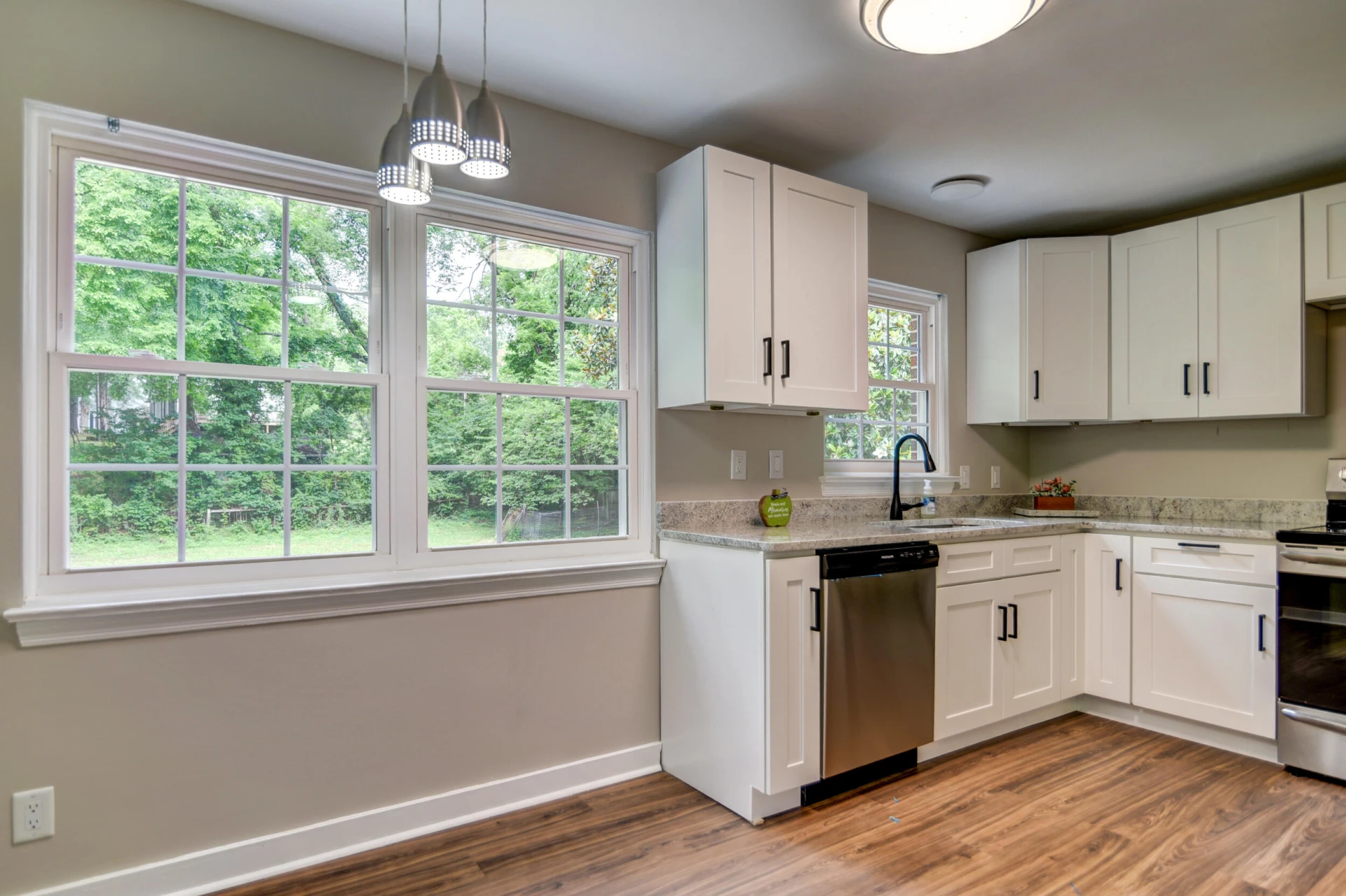 1324 South AVE - Photo 14