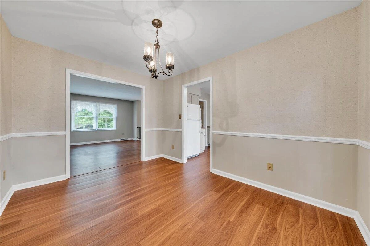 644 Knollwood DR - Photo 12