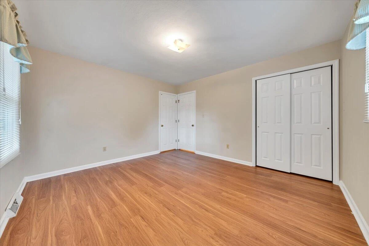 644 Knollwood DR - Photo 21