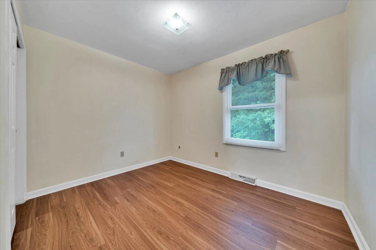 644 Knollwood DR - Photo 26