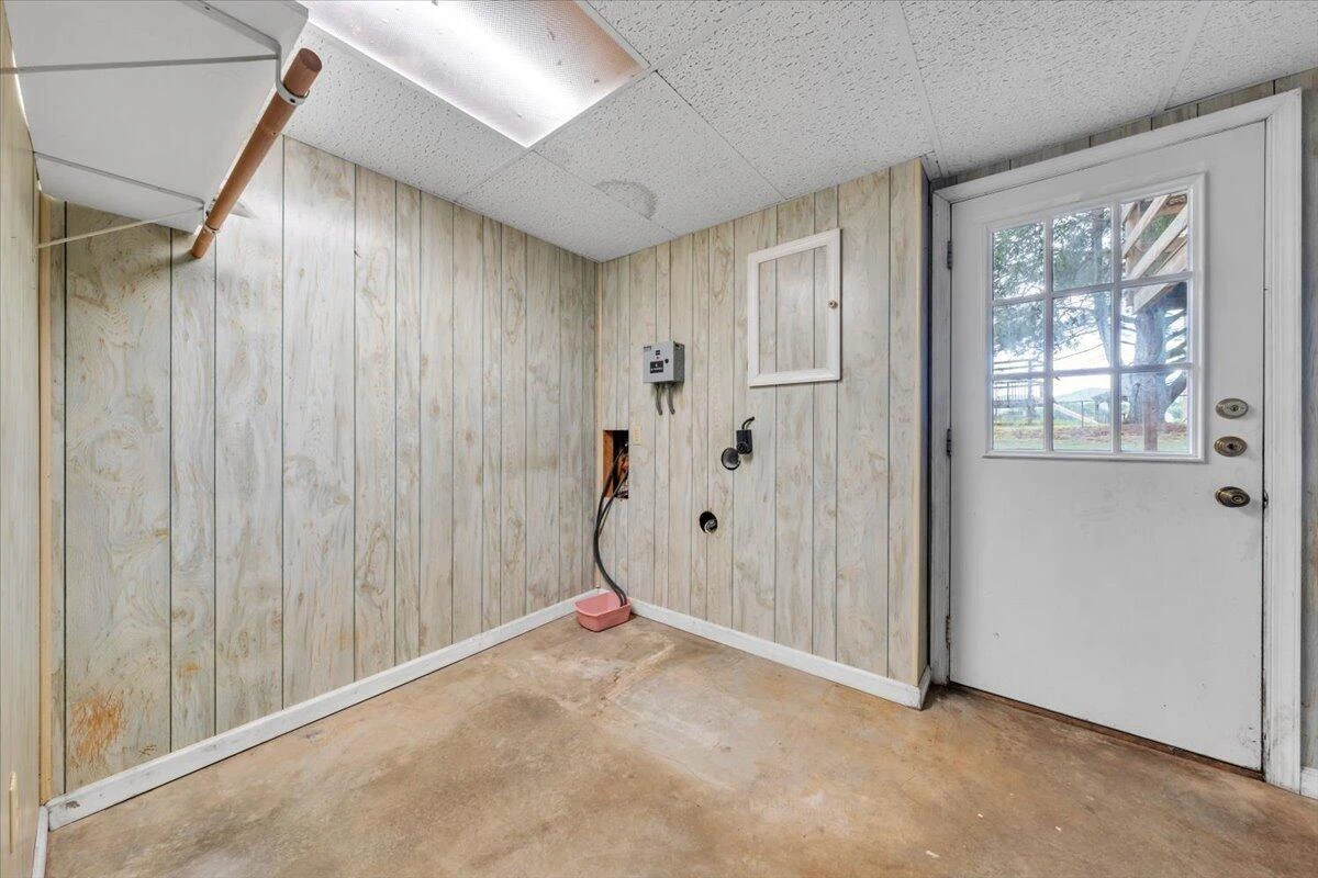 644 Knollwood DR - Photo 37