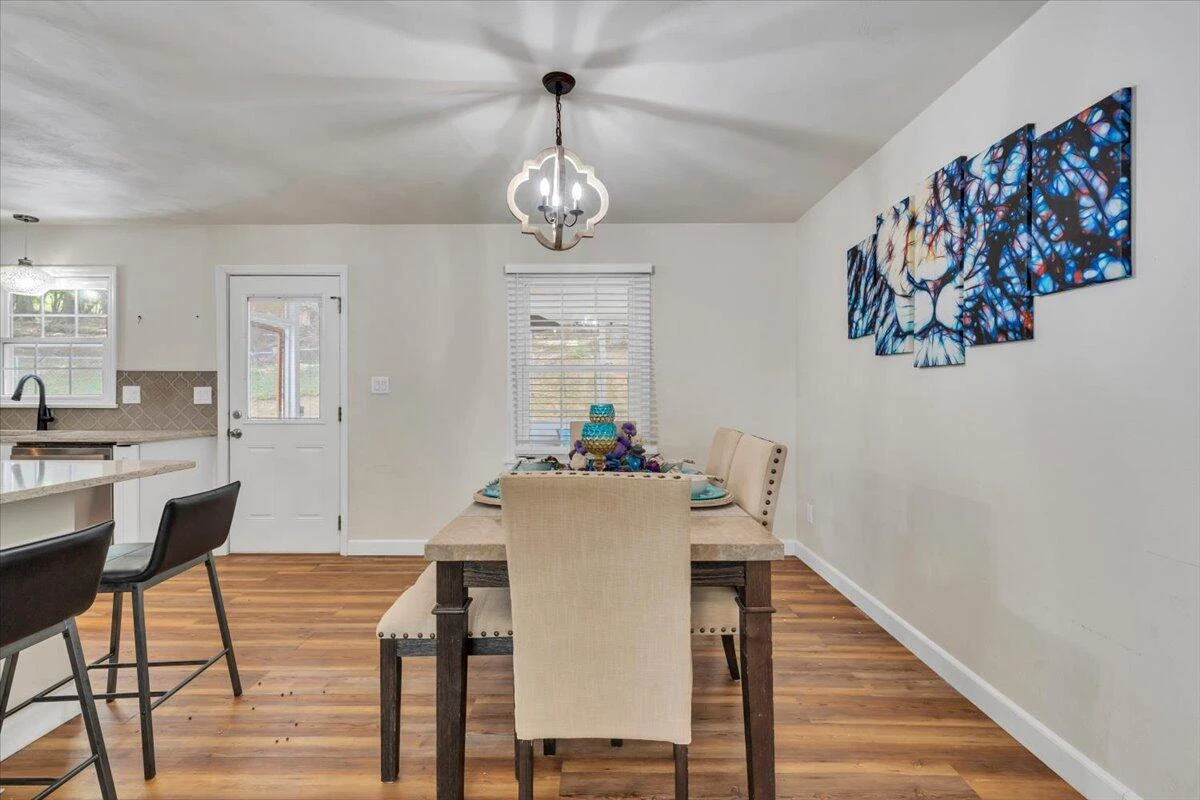 3030 Sedgefield RD SW - Photo 9