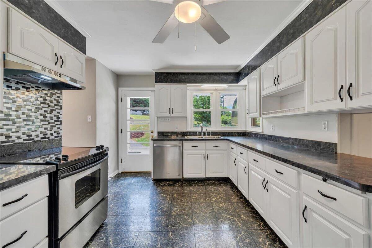 4962 Bower RD - Photo 15