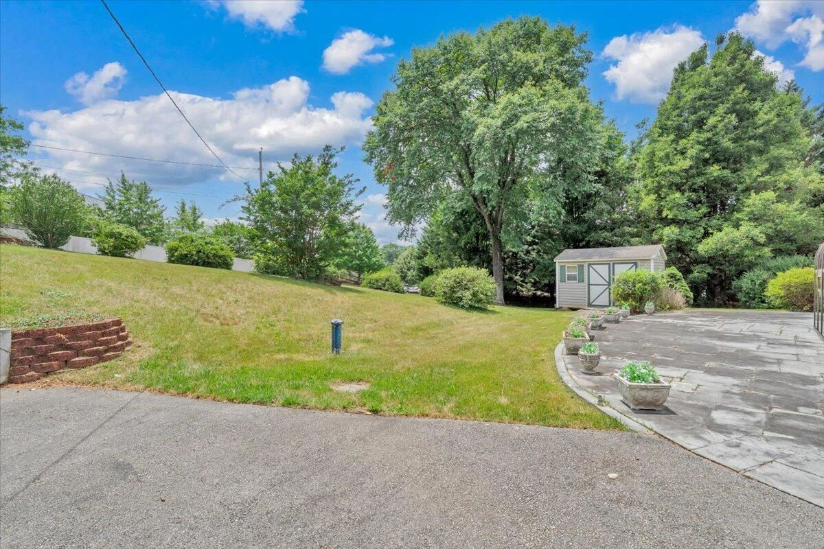 4962 Bower RD - Photo 42