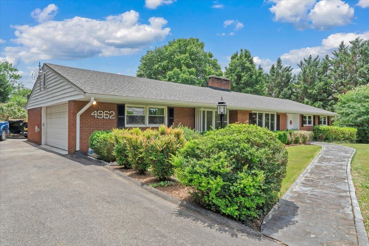 4962 Bower RD - Photo 52
