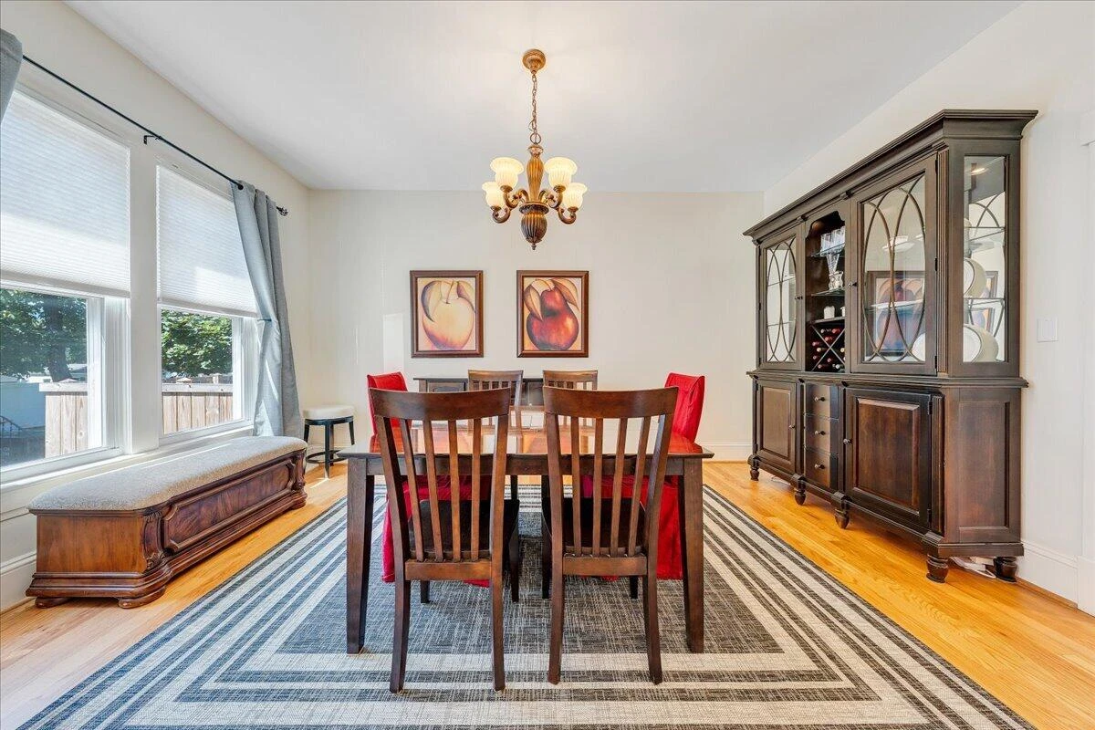 507 S College AVE - Photo 9