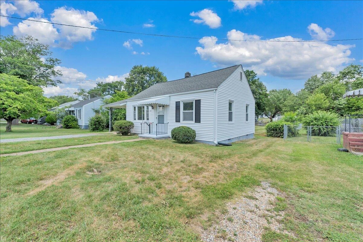 4933 Hildebrand RD NE - Photo 26