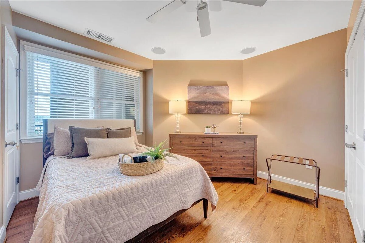 100 BRIDGEWATER POINTE PL #404 - Photo 24