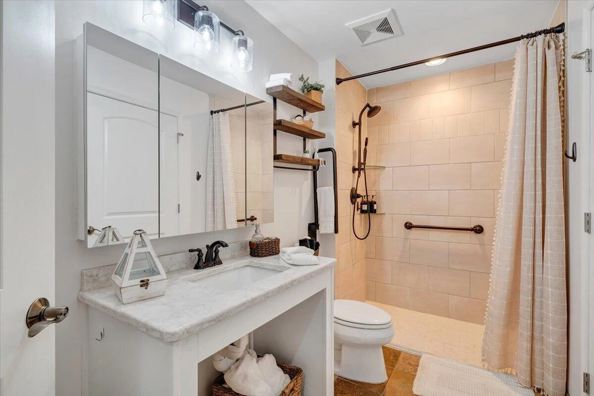 100 BRIDGEWATER POINTE PL #404 - Photo 28