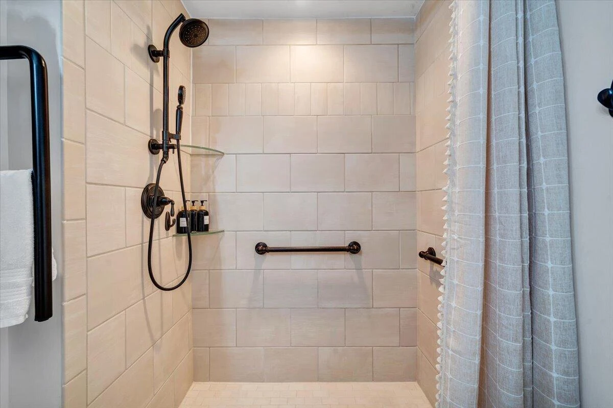 100 BRIDGEWATER POINTE PL #404 - Photo 29