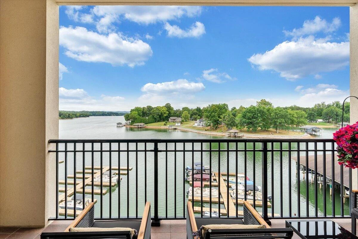 100 BRIDGEWATER POINTE PL #404 - Photo 5