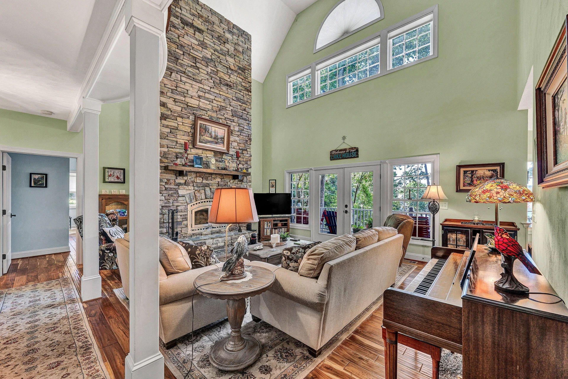 1100 Angela CT - Photo 13