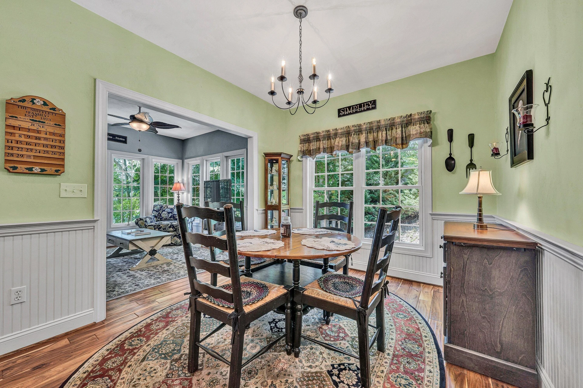 1100 Angela CT - Photo 20