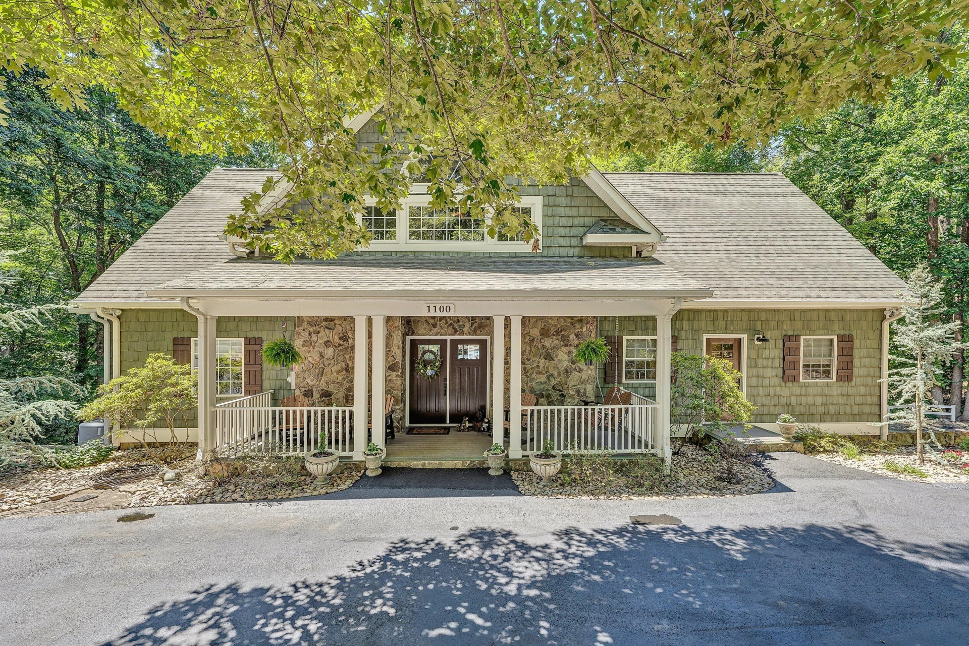 1100 Angela CT - Photo 5