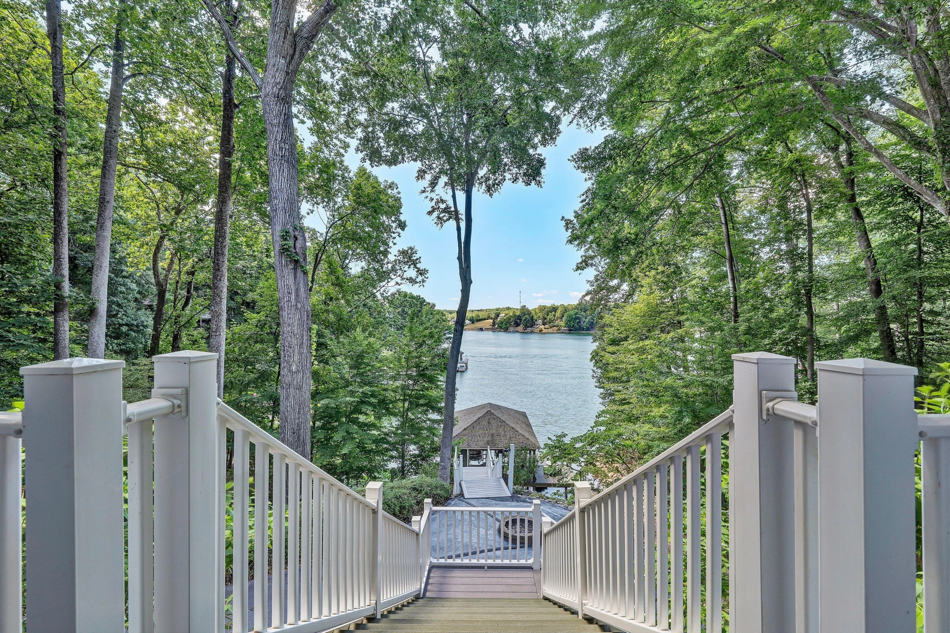 1100 Angela CT - Photo 52
