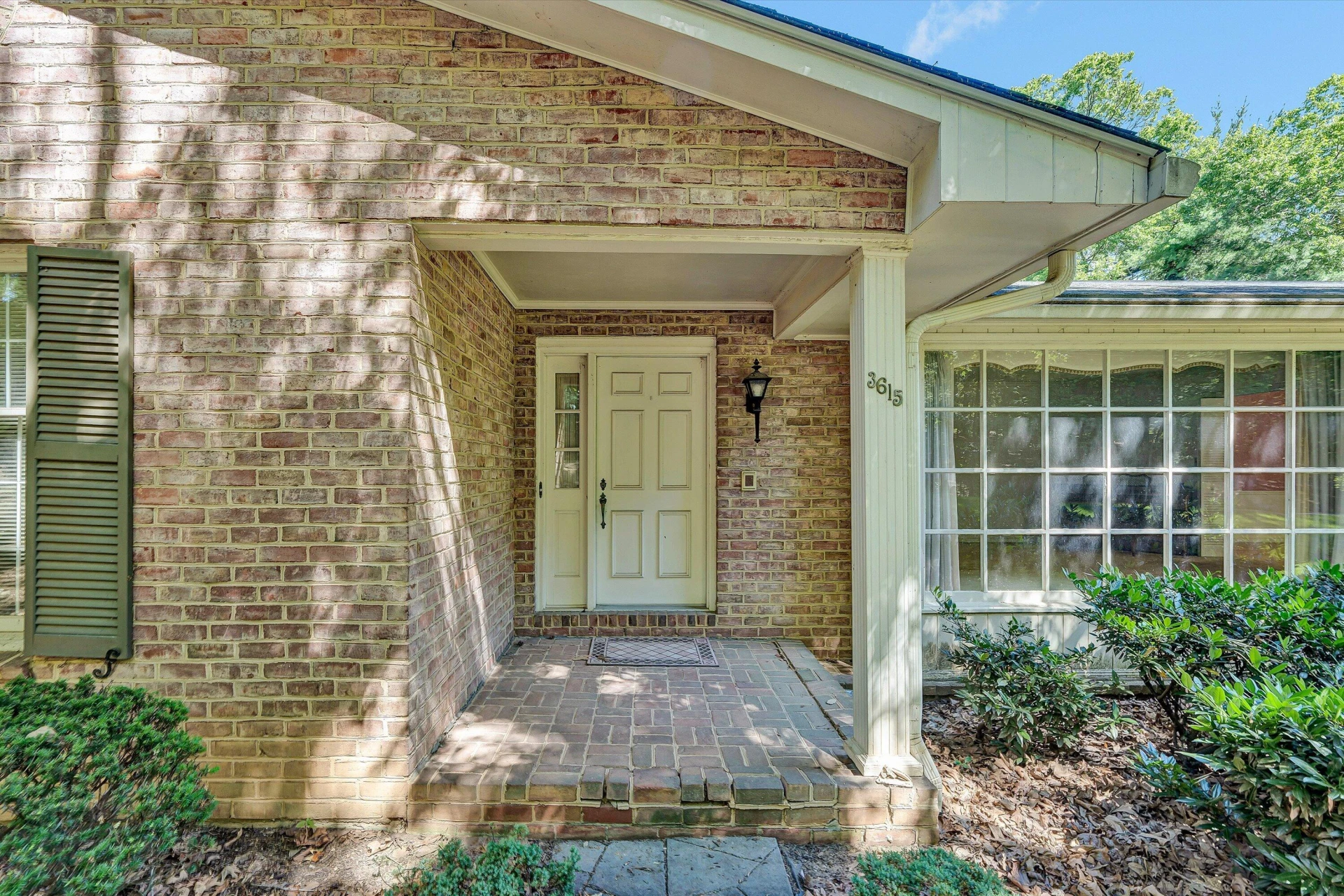 3615 Brymoor RD SW - Photo 4