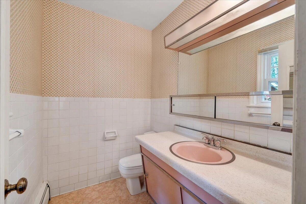 854 Peyton ST - Photo 43
