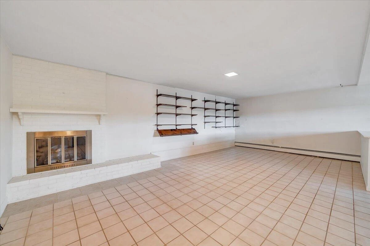 854 Peyton ST - Photo 52