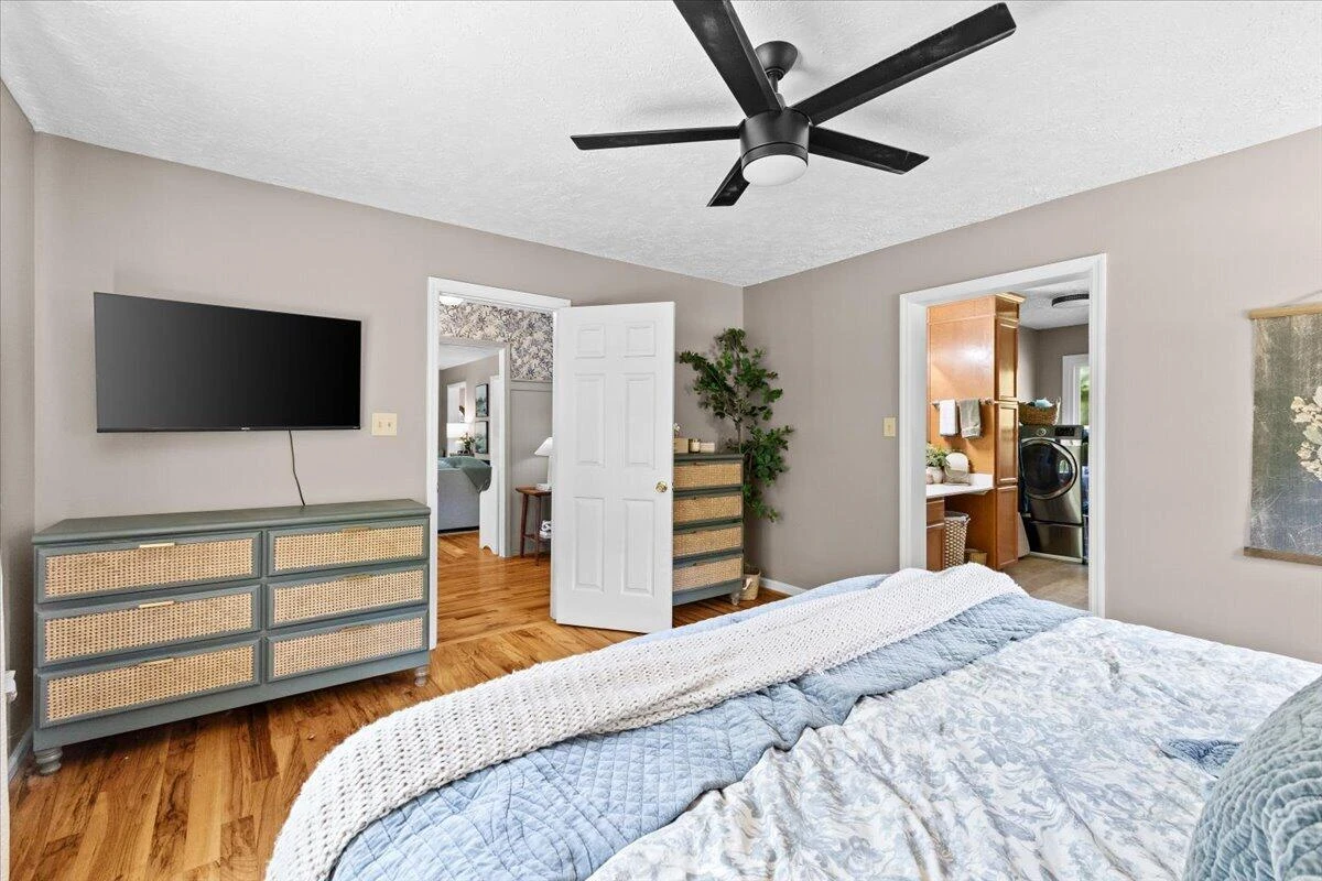 6415 Catawba Creek RD - Photo 12