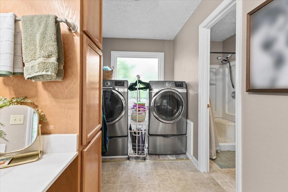 6415 Catawba Creek RD - Photo 13